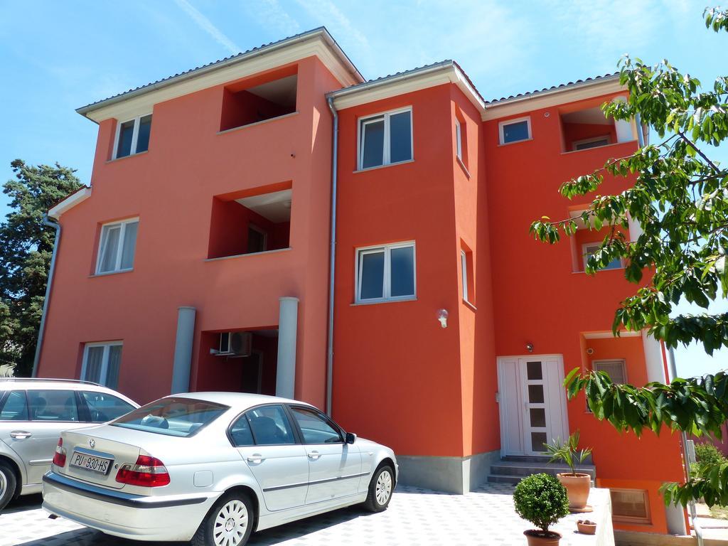 Apartments Lucefinka Banjole Bilik gambar