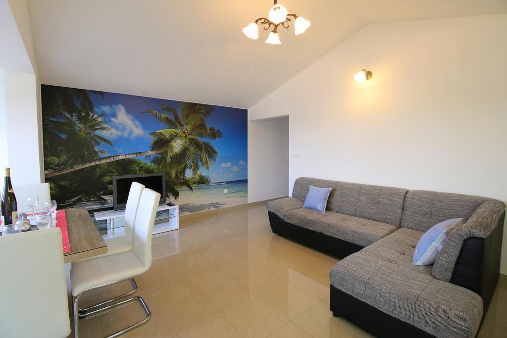 Apartments Lucefinka Banjole Luaran gambar